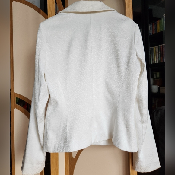 Le Chateau White Brocade Fitted Blazer Faux Pocket Small Made in Canada Vintage - Picture 2 of 16